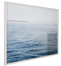 „1956 IdealX“, 2004, aus der Serie "Ship Cancellation", Lambda-Print, Siebdruck auf Glas, 110 x 150 cm